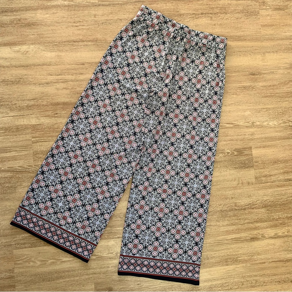 Max Studio Floral Wide Leg Pants - Picture 4 of 7